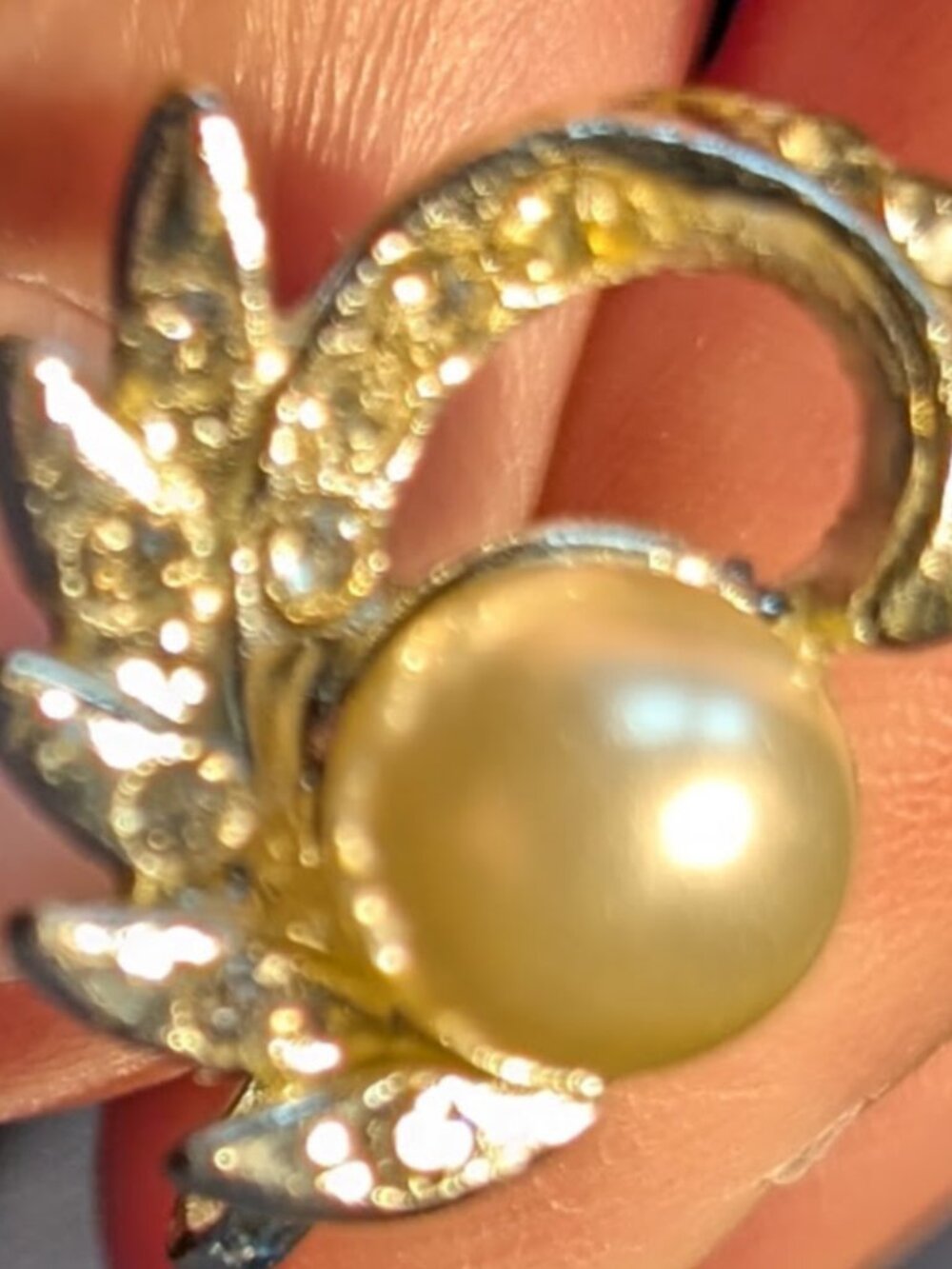 Vintage Mid Century Pearl Rhinestone Screw Back Earrings Hollywood Regency